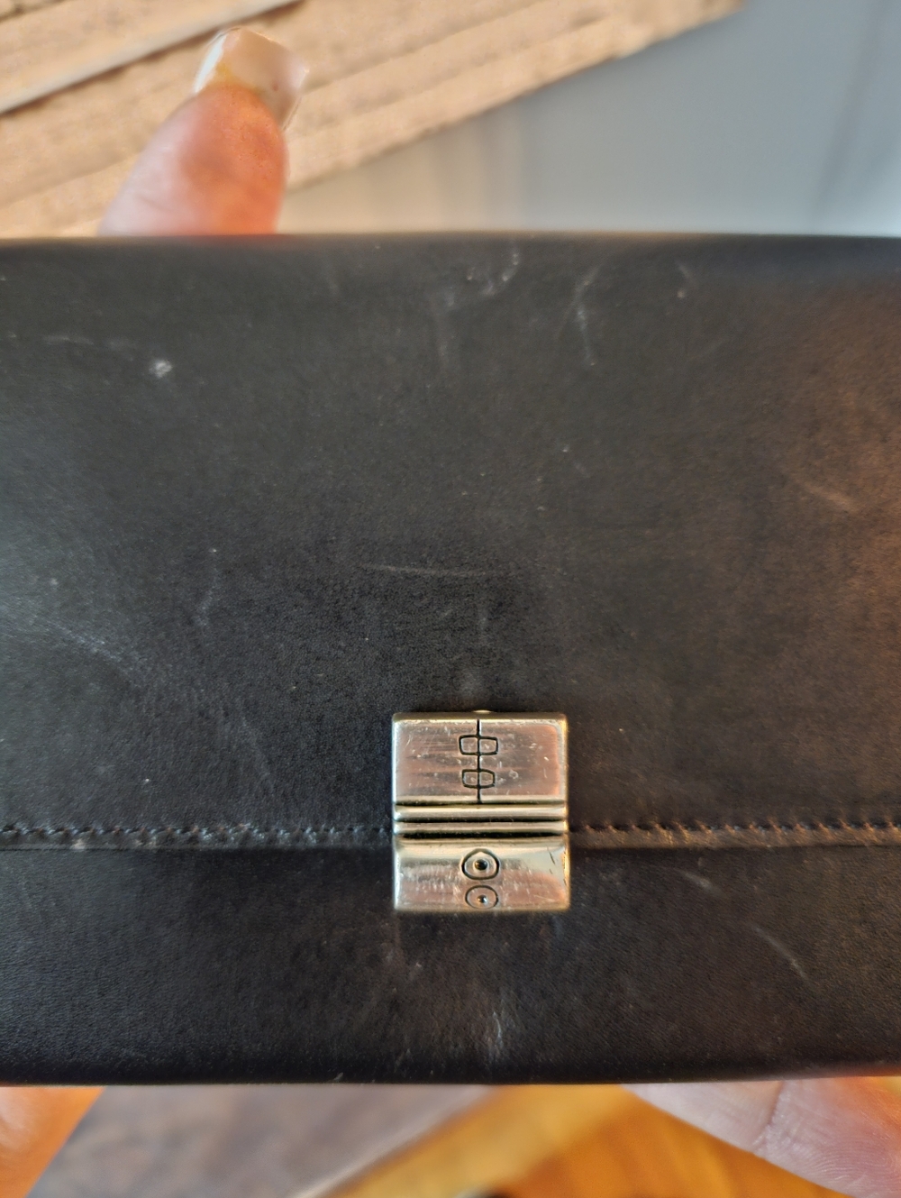 LISA JENKS Vintage Black Leather Wallet with Silver Lock - Picture 8 of 11